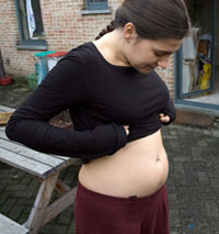 21 weeks pregnant belly
