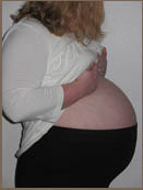 37 weeks pregnant belly