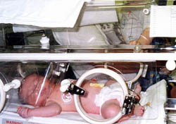 baby born three weeks early