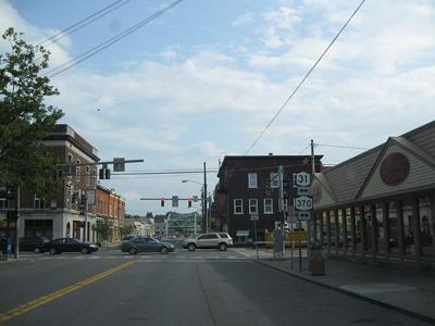 A street in Baldwinsville