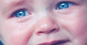 Read more about the article How To Soothe A Baby – The 5 S’s (Actually 6) To Help Baby Stop Crying