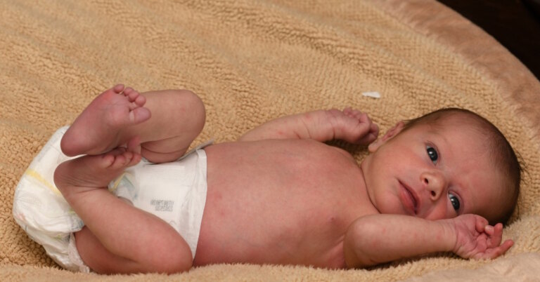 Read more about the article What To Give Newborn Baby For Constipation?