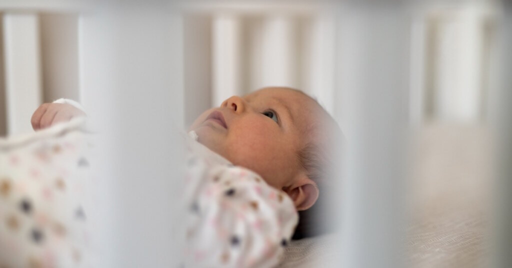 Baby Sleeps On Back? Flat Head and Other Worried Sorted Out