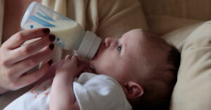 Read more about the article Is It Ok To Mix Formulas for Baby? Learn What is Safe and Not