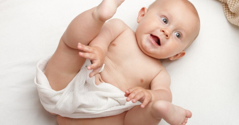Read more about the article Round Rash On Baby’s Bum: +130 Parents Share Their Situation