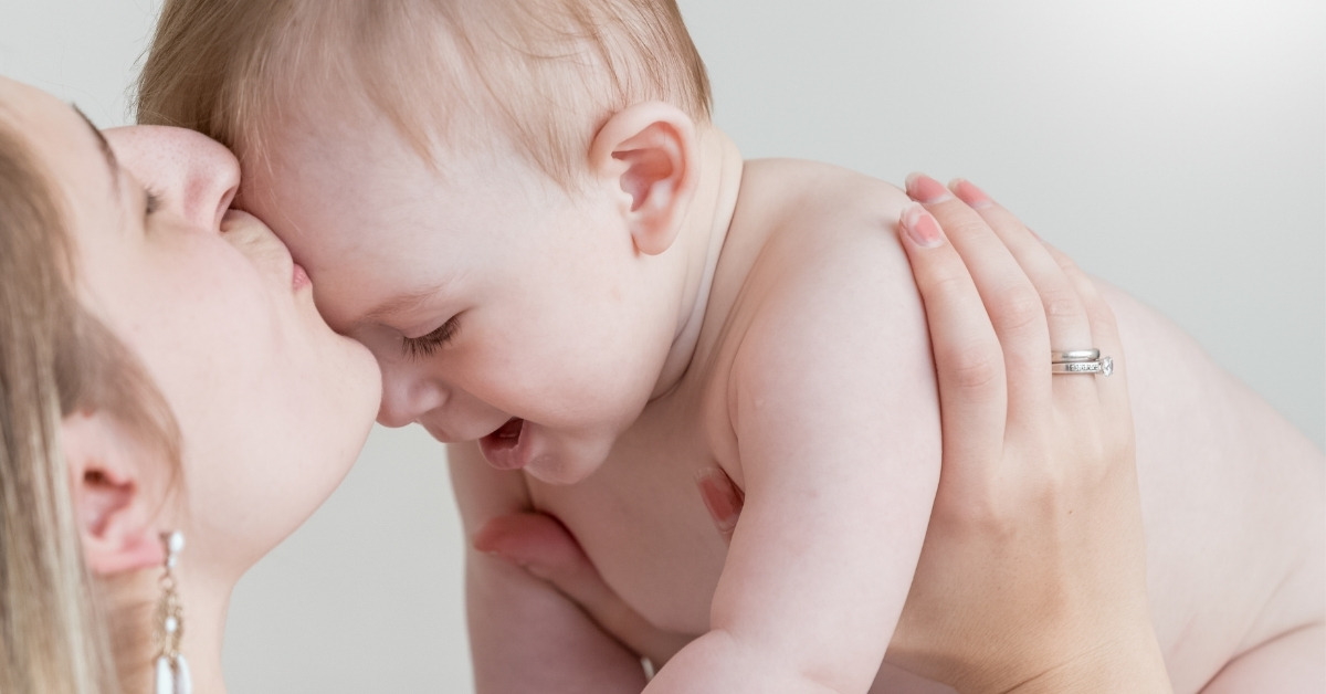 baby girl discharge from vagina 9 months