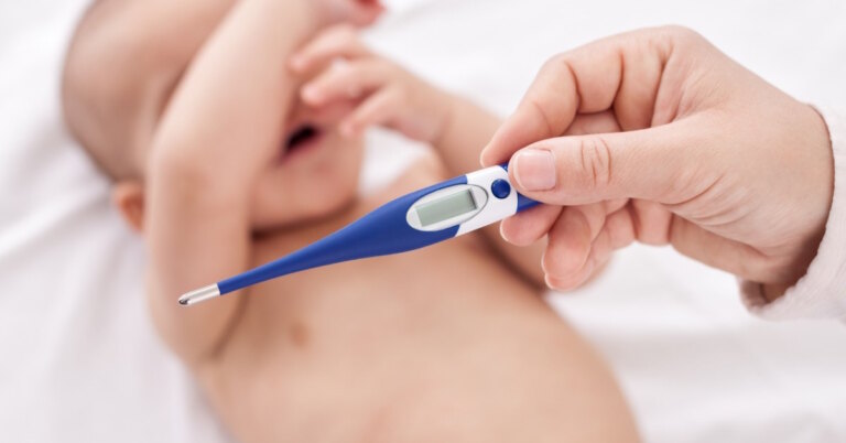 Read more about the article High Temperature Fever Due To Teething Or Baby Sick?