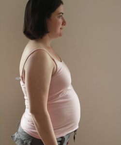 21 weeks pregnant belly