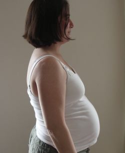 24 weeks pregnant belly