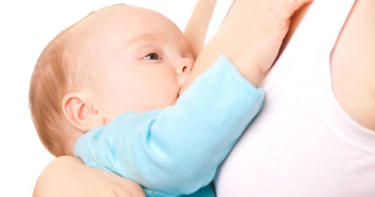 Read more about the article 9 Magic Components Of Breast Milk & How They Benefit Your Baby