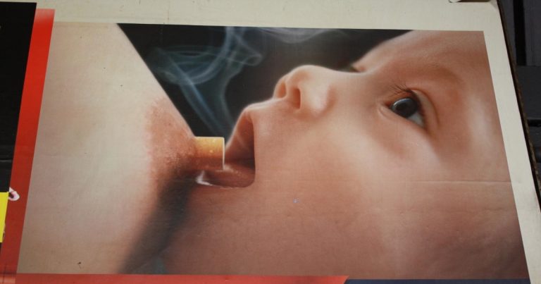 Read more about the article Smoking While Breastfeeding: 8 Effects on Your Baby &  Breast Milk