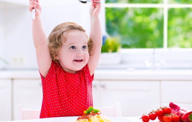 Read more about the article 11 Tips to Promote Sound Eating Habits in Children & NOT Mess Them up