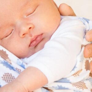 Shopping List Of Newborn Needs – 1st Baby Stuff To Buy & Not
