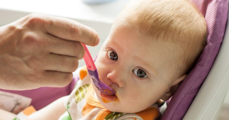 Read more about the article Foods to Avoid for Babies to Keep Them Safe and Healthy
