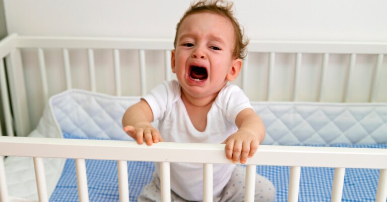 Read more about the article Toddler Not Talking, Rolling Eyes, & Has Tantrums: Normal?