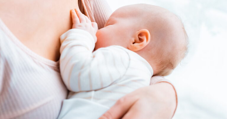 Read more about the article Breastfeeding As Birth Control: How-to, Safety, Pros, Cons