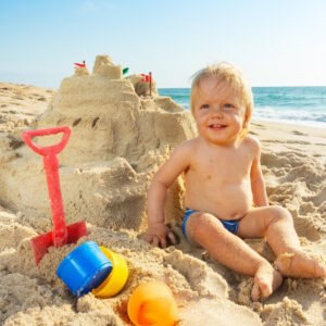 16 Awesome Beach Activities for Toddlers